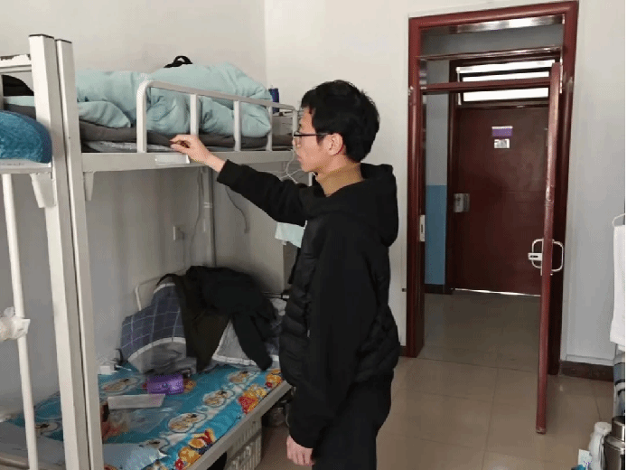 公寓安全 丨 寝室安全隐患排查三月集锦-吉林工商学院会计学院网站